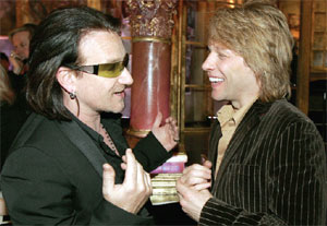 Bon Jovi invite Bono &agrave; le rejoindre sur sc&egrave;ne &agrave; Slane Castle