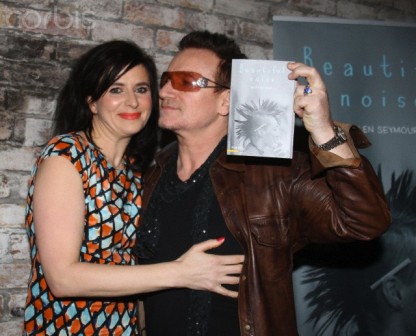 Bono au lancement du dernier roman d&#039;Helen Seymour