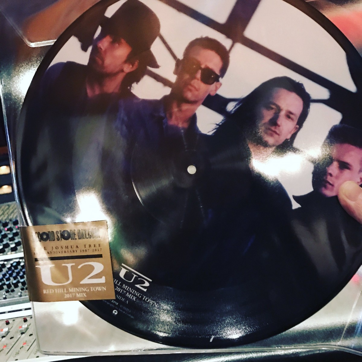 Un titre de U2 pour le Record Store Day